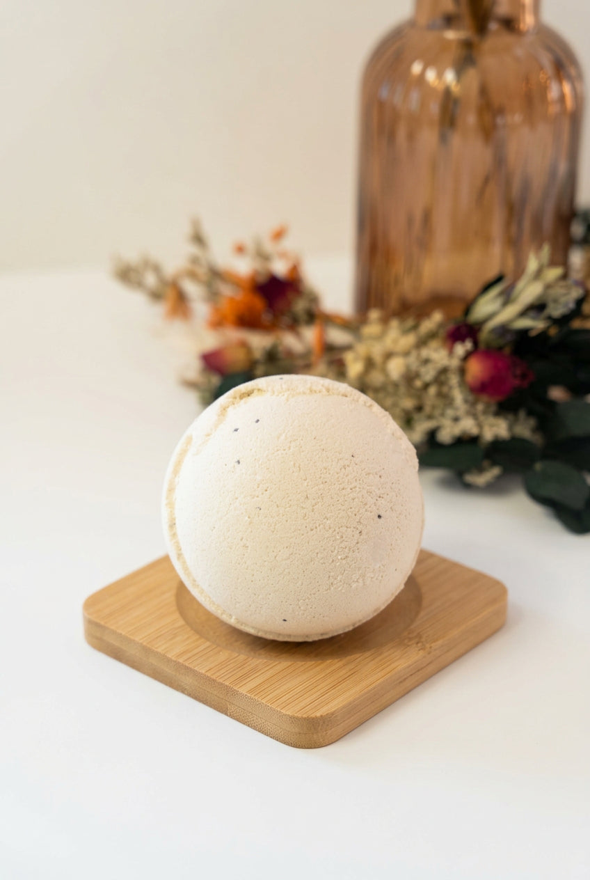Simply Vanilla Jumbo Bath Bomb - 180g